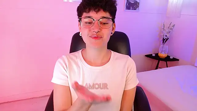 jeroharper online show from 10/25/25, 02:13