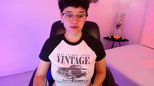 jeroharper online show from 10/28/25, 02:09