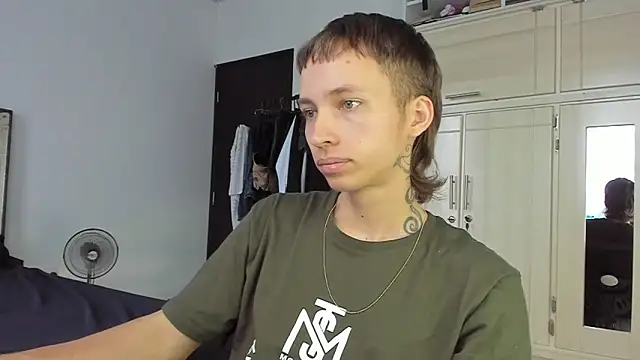 Snapshot of spacehumanz chatting on 01/07/26, 01:57 spacehumanz online show from 01/07/26, 01:57