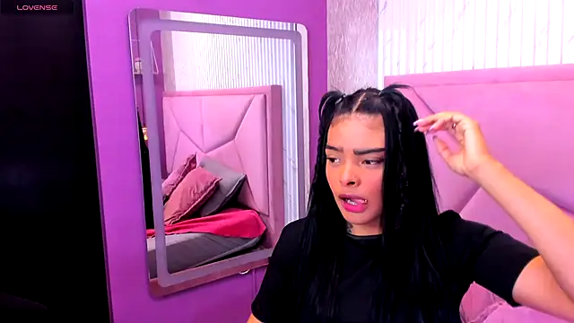 EmmaEbony  online show from 11/15/25, 10:12