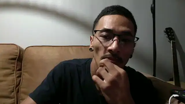 Snapshot of tanjir020 chatting on 09/27/25, 11:15 tanjir020 online show from 09/27/25, 11:15