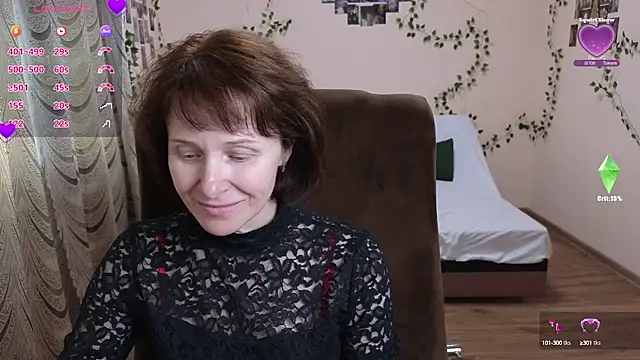 Snapshot of Lia_Tito chatting on 09/30/25, 01:38 Lia Tito online show from 09/30/25, 01:38