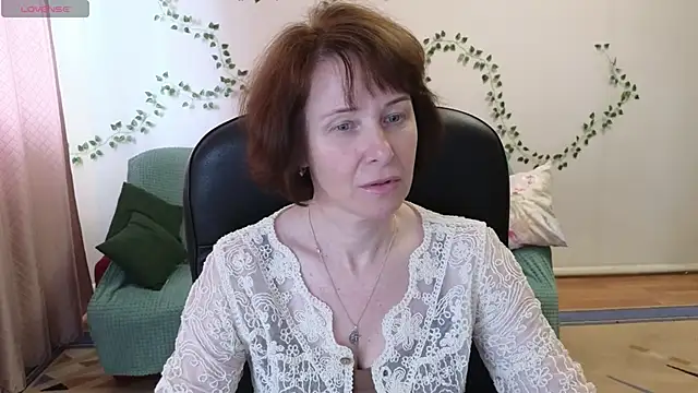 Lia Tito online show from 04/24/26, 09:12