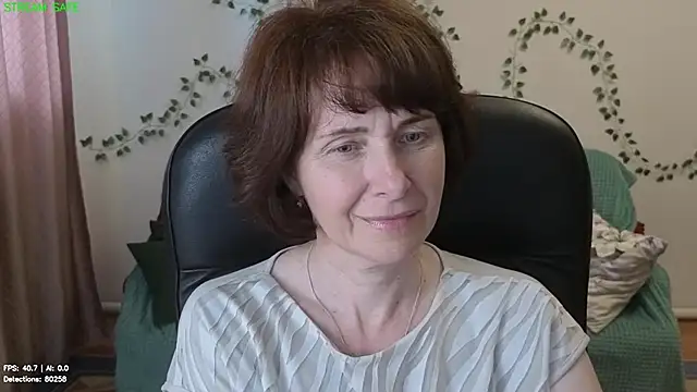 Snapshot of Lia_Tito chatting on 06/15/26, 01:13 Lia Tito online show from 06/15/26, 01:13