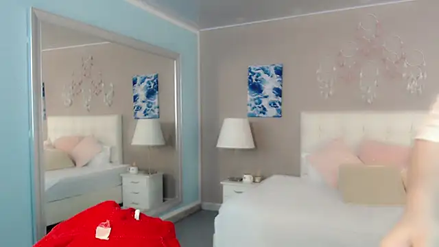 maddissonivanova online show from 04/05/26, 07:00