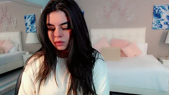 maddissonivanova online show from 04/19/26, 07:05