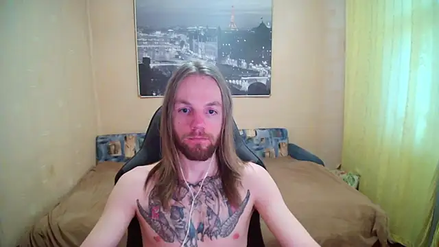 Snapshot of AdamDickens chatting on 06/11/26, 12:32 AdamDickens online show from 06/11/26, 12:32