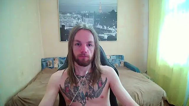 Snapshot of AdamDickens chatting on 06/15/26, 06:48 AdamDickens online show from 06/15/26, 06:48