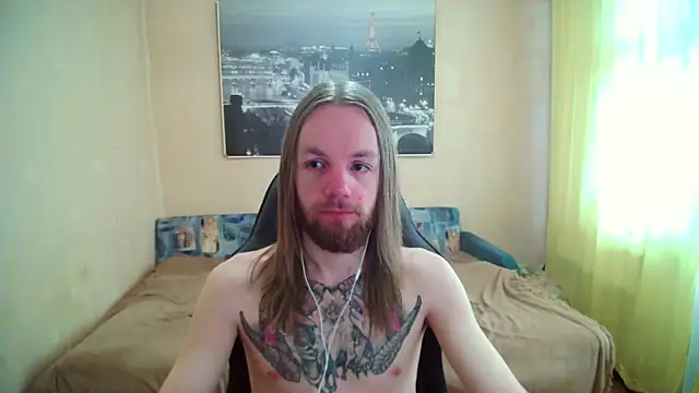 Snapshot of AdamDickens chatting on 06/28/26, 02:12 AdamDickens online show from 06/28/26, 02:12