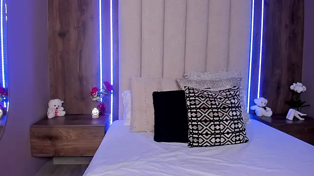 LucySalvatore  online show from 03/20/26, 01:05