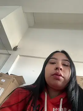 Snapshot of BELLAALEJA chatting on 07/03/26, 12:33 BELLAALEJA online show from 07/03/26, 12:33