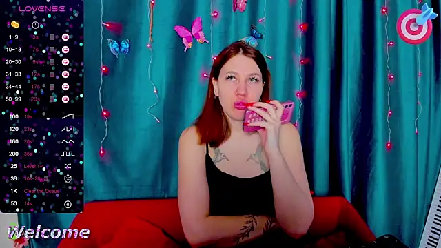 Haley Nikki online show from 02/08/26, 01:20