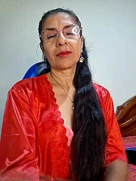Snapshot of Natasha_50 chatting on 04/30/26, 01:01 Natasha 50 online show from 04/30/26, 01:01