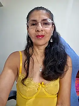 Snapshot of Natasha_50 chatting on 05/28/26, 01:03 Natasha 50 online show from 05/28/26, 01:03