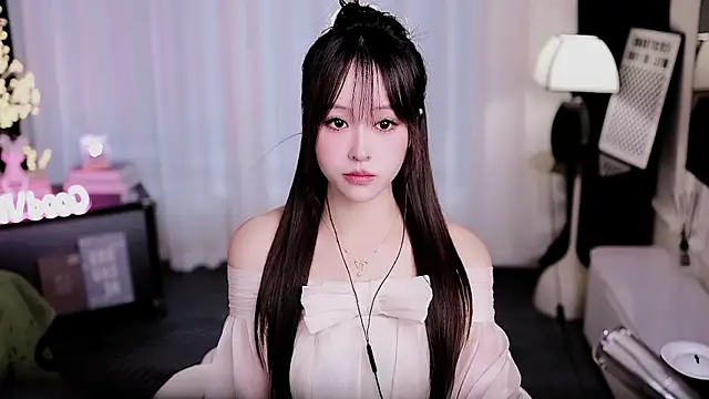 coward by online show from 02/27/26, 09:20