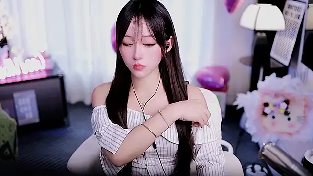 coward by online show from 04/12/26, 07:35