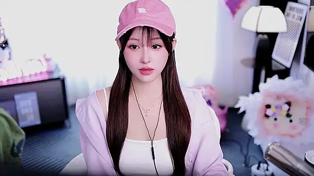 coward by online show from 04/18/26, 05:22