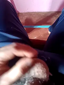 Snapshot of Hunter_ind123 chatting on 09/10/25, 06:35 Hunter ind123 online show from 09/10/25, 06:35