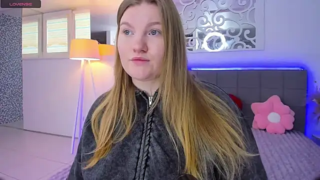 AshleyJoness online show from 02/15/26, 06:21