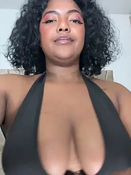 Naomisweett1 online show from 10/06/25, 11:46