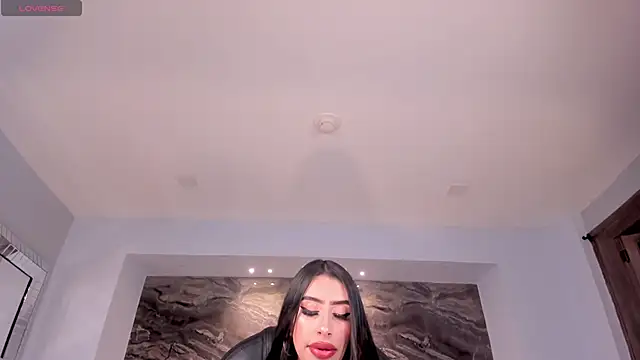 LeahLombardi  online show from 03/25/26, 03:34