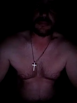 Snapshot of Makis09 chatting on 04/05/26, 11:02 Makis09 online show from 04/05/26, 11:02