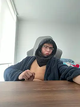 teenferhot online show from 03/09/26, 08:02