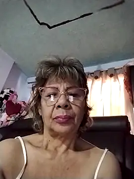 OliviaMorris1 online show from 04/16/26, 12:17