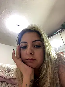 Snapshot of sophiemonroevip chatting on 10/16/25, 12:06 sophiemonroevip online show from 10/16/25, 12:06