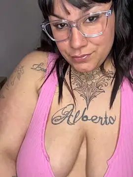 valen1891 online show from 09/19/25, 02:02