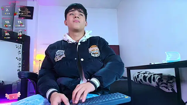 Lucass love online show from 12/01/25, 04:45