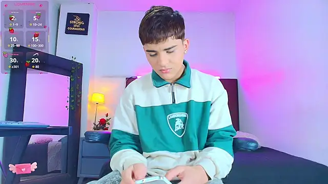 Lucass love online show from 12/14/25, 01:38