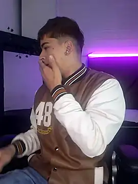 Lucass love online show from 02/10/26, 12:53