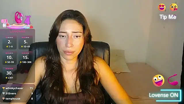 Snapshot of Carla_palmer_ chatting on 09/18/25, 04:14 Carla palmer  online show from 09/18/25, 04:14