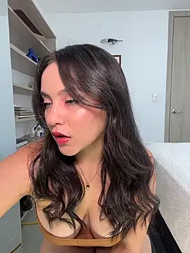 lunatorch online show from 04/23/26, 07:49