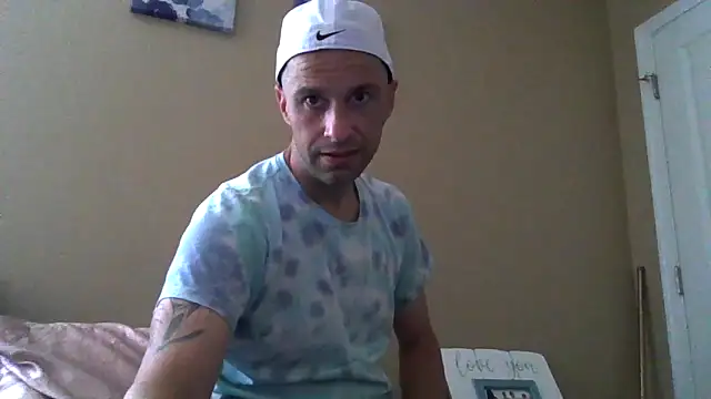 Snapshot of dik4cache chatting on 05/18/26, 03:40 dik4cache online show from 05/18/26, 03:40