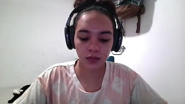 Taylor Tina online show from 10/03/25, 09:12