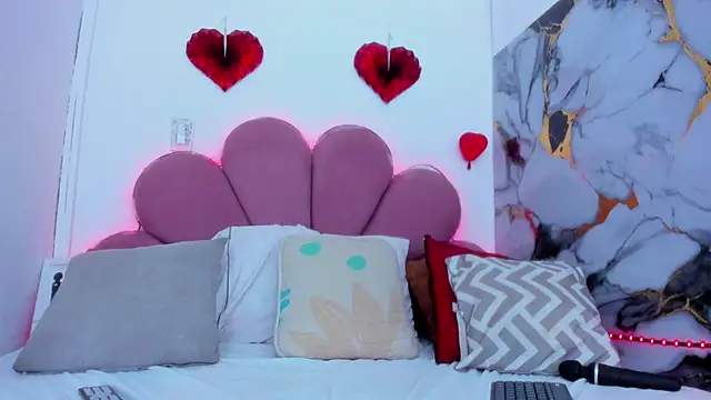 minnari online show from 03/04/26, 07:47