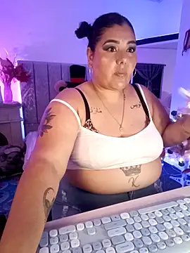 AndreaKinky online show from 12/03/25, 08:12