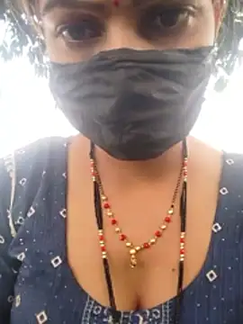 SEXY-SIMI-BHABI online show from 03/05/26, 11:28