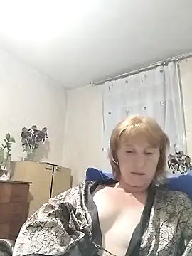 Snapshot of Flower2931 chatting on 06/05/26, 07:30 Flower2931 online show from 06/05/26, 07:30