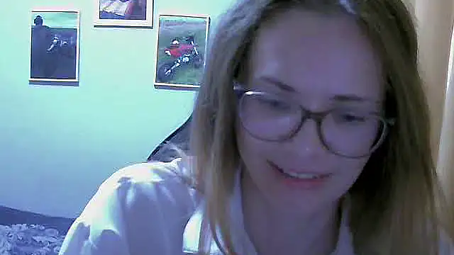 Snapshot of SEA_Dream chatting on 09/26/25, 07:12 SEA Dream online show from 09/26/25, 07:12