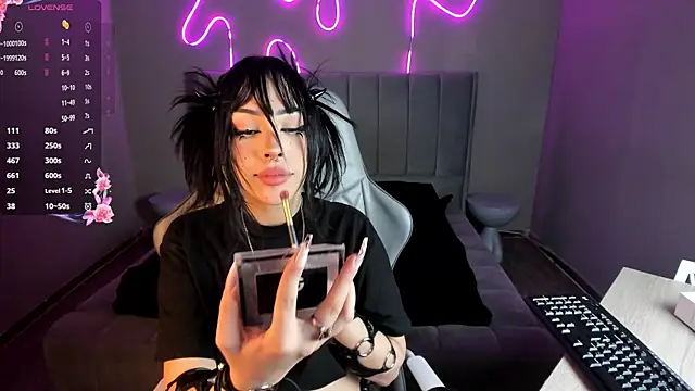 Sabrina bloom online show from 01/13/26, 09:42