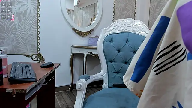 Scarlet  Milff online show from 11/04/25, 08:08