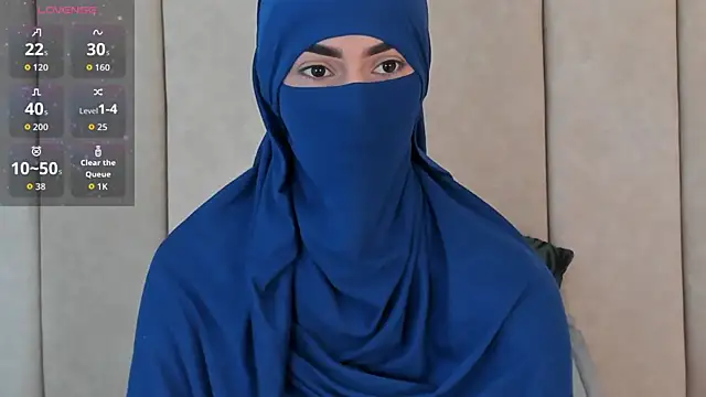  Zahiira  online show from 12/17/25, 11:27