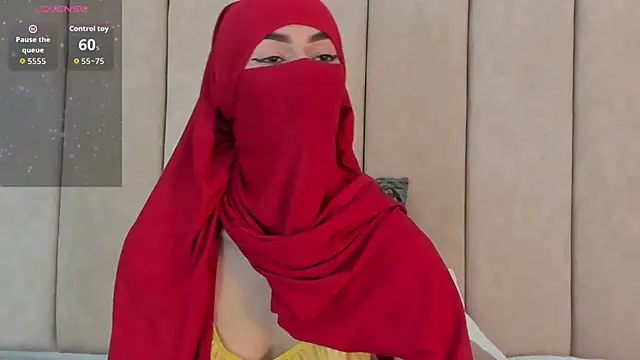  Zahiira  online show from 01/12/26, 12:10