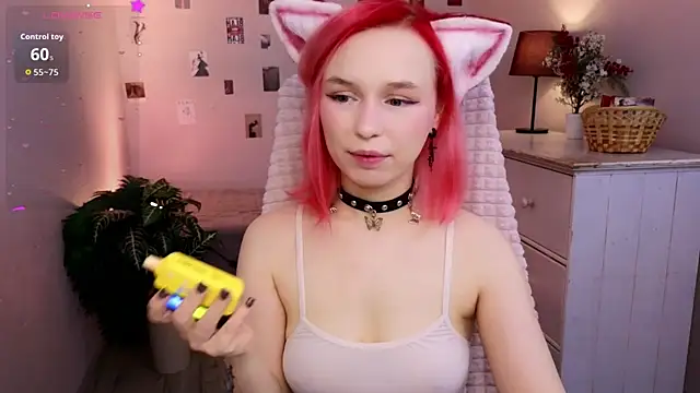 NaomiYoru online show from 04/07/26, 08:42