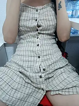 Snapshot of lolitaportugal23 chatting on 07/03/26, 02:01 lolitaportugal23 online show from 07/03/26, 02:01