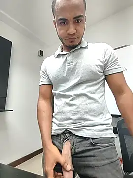 SanChacal5694 online show from 02/20/26, 10:32