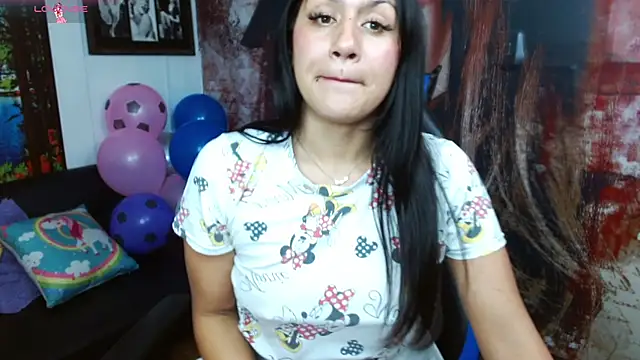 Snapshot of gigi_gilt_ chatting on 06/19/26, 09:07 gigi gilt online show from 06/19/26, 09:07